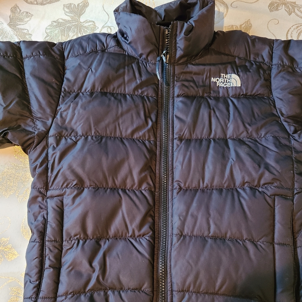 Northface boys winter jacket- size 7/8